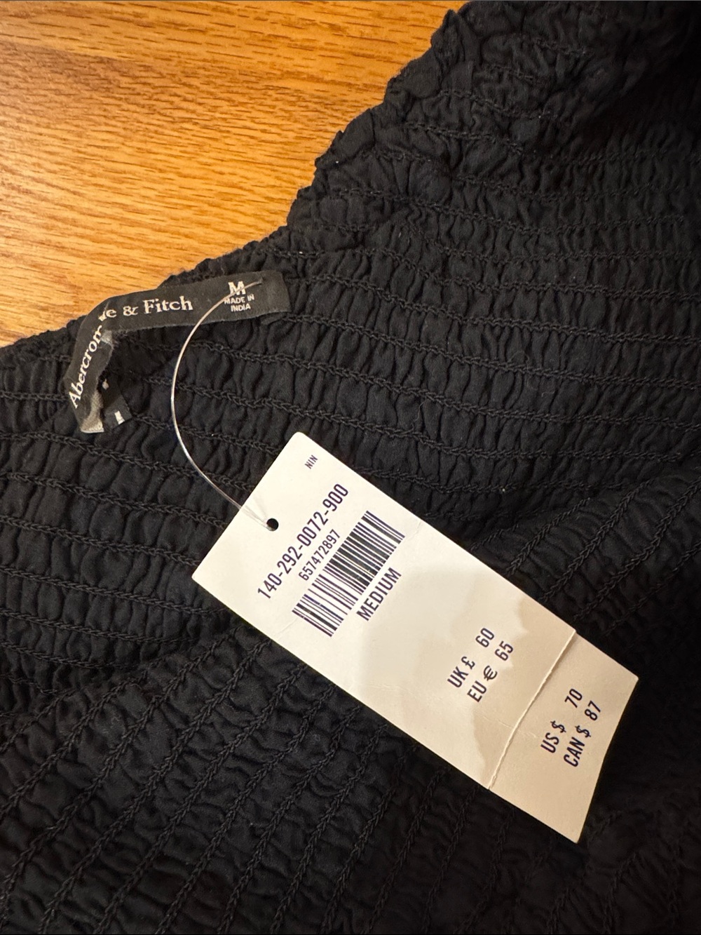 NWT Abercrombie & Fitch Black One-Shoulder Ruffle Crop Top- Medium - Picture 3 of 3